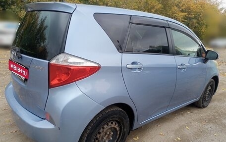Toyota Ractis II, 2010 год, 680 000 рублей, 4 фотография