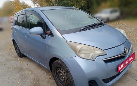 Toyota Ractis II, 2010 год, 680 000 рублей, 3 фотография