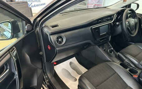 Toyota Auris II, 2017 год, 1 319 000 рублей, 12 фотография