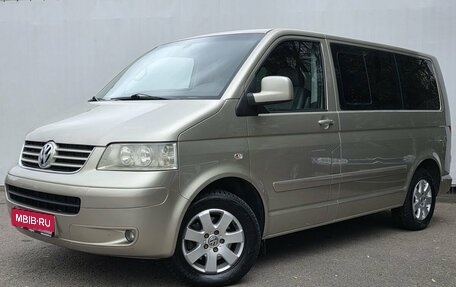 Volkswagen Multivan T5, 2008 год, 1 480 000 рублей, 1 фотография