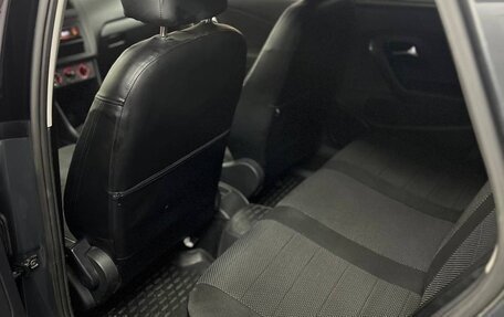 Volkswagen Polo VI (EU Market), 2012 год, 590 000 рублей, 13 фотография