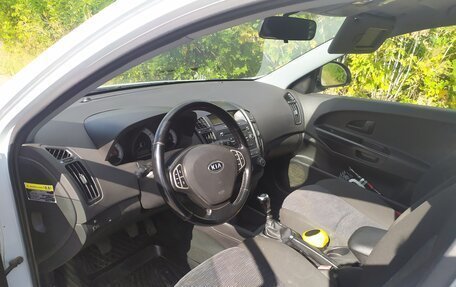 KIA cee'd I рестайлинг, 2008 год, 650 000 рублей, 11 фотография