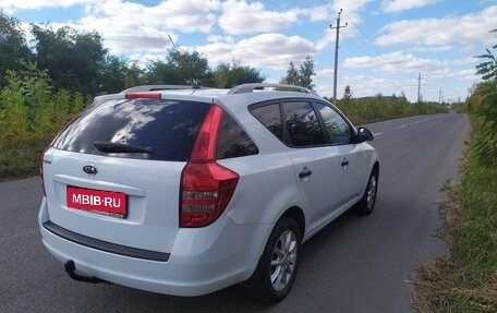 KIA cee'd I рестайлинг, 2008 год, 650 000 рублей, 4 фотография