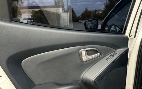 Hyundai ix35 I рестайлинг, 2012 год, 1 265 000 рублей, 24 фотография