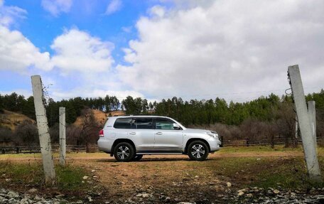 Toyota Land Cruiser 200, 2011 год, 2 800 082 рублей, 8 фотография