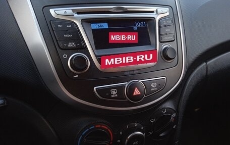 Hyundai Solaris II рестайлинг, 2015 год, 935 000 рублей, 13 фотография