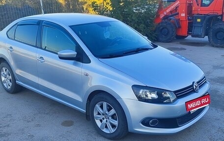 Volkswagen Polo VI (EU Market), 2011 год, 870 000 рублей, 21 фотография