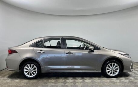 Toyota Corolla, 2022 год, 2 900 000 рублей, 13 фотография