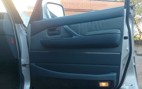 Toyota Land Cruiser 80 рестайлинг, 1997 год, 8 200 000 рублей, 15 фотография