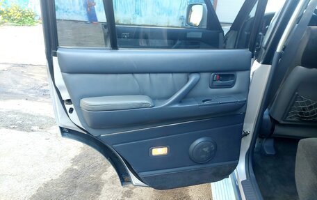 Toyota Land Cruiser 80 рестайлинг, 1997 год, 8 200 000 рублей, 14 фотография