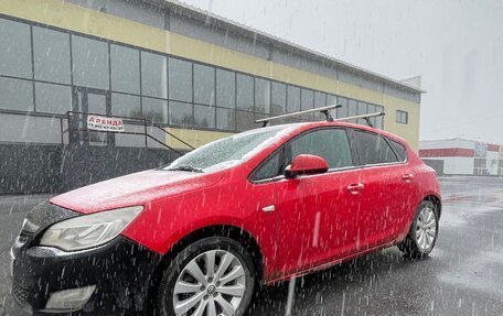 Opel Astra J, 2011 год, 560 000 рублей, 11 фотография