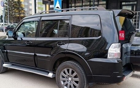 Mitsubishi Pajero IV, 2011 год, 2 000 000 рублей, 2 фотография