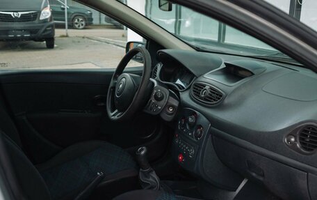 Renault Clio III, 2008 год, 380 000 рублей, 11 фотография