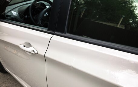Hyundai Solaris II рестайлинг, 2015 год, 1 100 000 рублей, 20 фотография