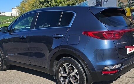 KIA Sportage IV рестайлинг, 2020 год, 2 079 000 рублей, 2 фотография