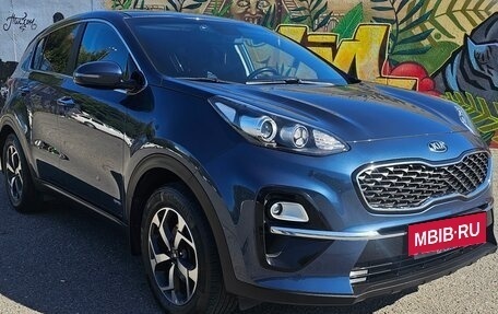 KIA Sportage IV рестайлинг, 2020 год, 2 079 000 рублей, 3 фотография