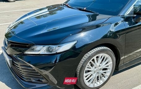 Toyota Camry, 2019 год, 2 590 000 рублей, 16 фотография