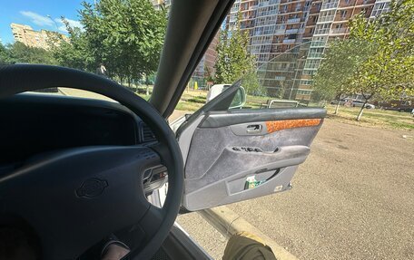 Nissan Gloria XI, 1999 год, 410 000 рублей, 11 фотография