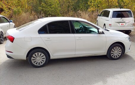 Skoda Rapid II, 2021 год, 1 400 000 рублей, 4 фотография