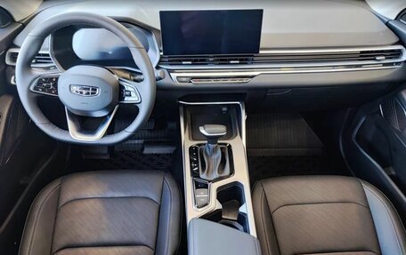 Geely Emgrand, 2024 год, 2 243 990 рублей, 4 фотография