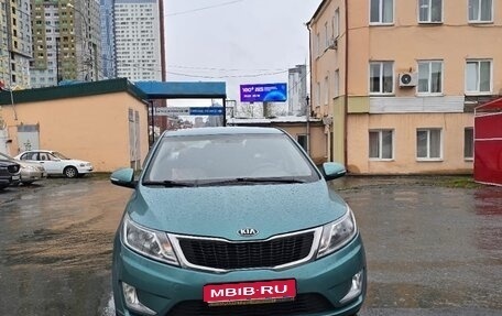 KIA Rio III рестайлинг, 2013 год, 1 000 000 рублей, 1 фотография