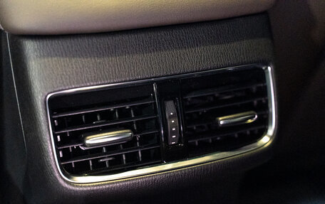 Mazda 6, 2023 год, 3 950 000 рублей, 25 фотография