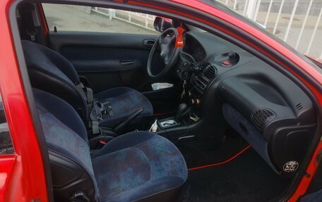 Peugeot 206, 2000 год, 240 000 рублей, 4 фотография