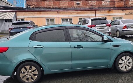 KIA Rio III рестайлинг, 2013 год, 1 000 000 рублей, 2 фотография