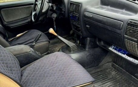 ГАЗ 31105 «Волга», 2005 год, 250 000 рублей, 6 фотография