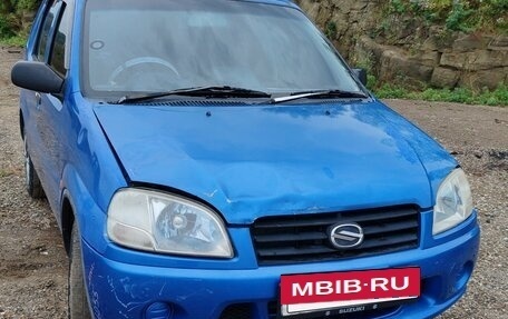 Suzuki Swift II, 2002 год, 320 000 рублей, 2 фотография