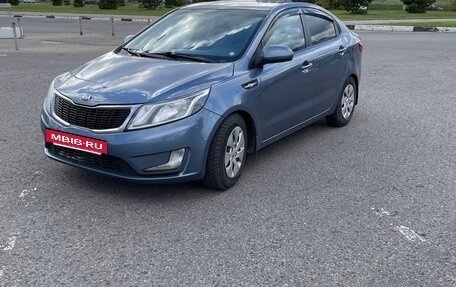 KIA Rio III рестайлинг, 2013 год, 610 000 рублей, 2 фотография
