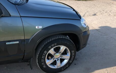 Chevrolet Niva I рестайлинг, 2013 год, 650 000 рублей, 5 фотография