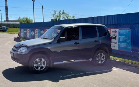 Chevrolet Niva I рестайлинг, 2013 год, 650 000 рублей, 7 фотография