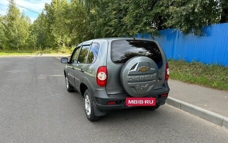Chevrolet Niva I рестайлинг, 2013 год, 650 000 рублей, 18 фотография