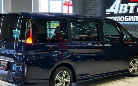 Honda Stepwgn IV, 2018 год, 2 657 000 рублей, 5 фотография