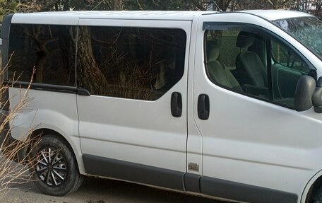 Renault Trafic, 2006 год, 1 200 000 рублей, 3 фотография