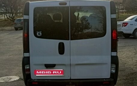 Renault Trafic, 2006 год, 1 200 000 рублей, 4 фотография