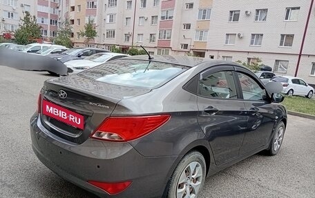 Hyundai Solaris II рестайлинг, 2015 год, 1 250 000 рублей, 2 фотография