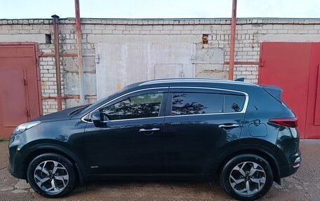 KIA Sportage IV рестайлинг, 2018 год, 2 320 000 рублей, 2 фотография