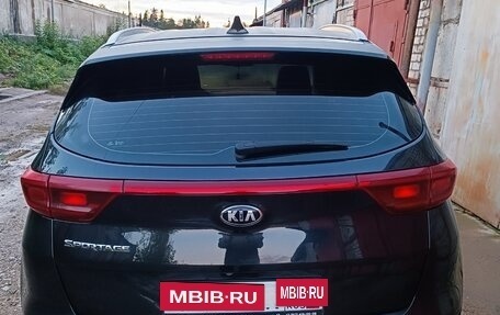 KIA Sportage IV рестайлинг, 2018 год, 2 320 000 рублей, 3 фотография