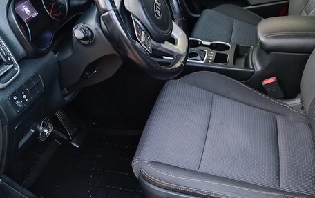KIA Sportage IV рестайлинг, 2018 год, 2 320 000 рублей, 16 фотография