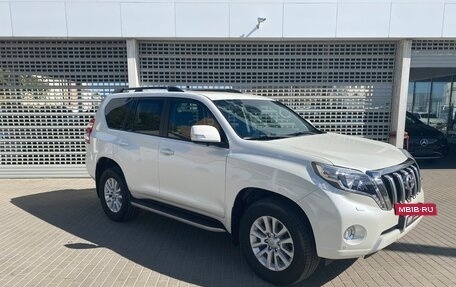 Toyota Land Cruiser Prado 150 рестайлинг 2, 2017 год, 3 297 000 рублей, 3 фотография
