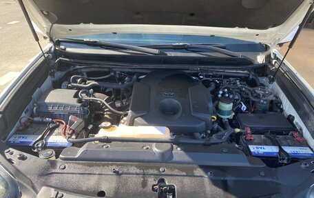 Toyota Land Cruiser Prado 150 рестайлинг 2, 2017 год, 3 297 000 рублей, 11 фотография