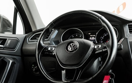 Volkswagen Tiguan II, 2020 год, 2 150 000 рублей, 14 фотография