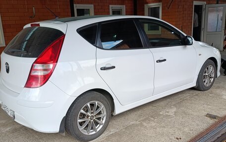 Hyundai i30 I, 2010 год, 690 000 рублей, 4 фотография