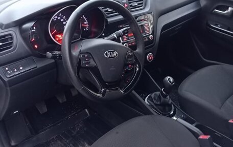 KIA Rio III рестайлинг, 2015 год, 750 000 рублей, 7 фотография