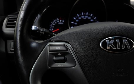 KIA Rio III рестайлинг, 2015 год, 868 000 рублей, 17 фотография