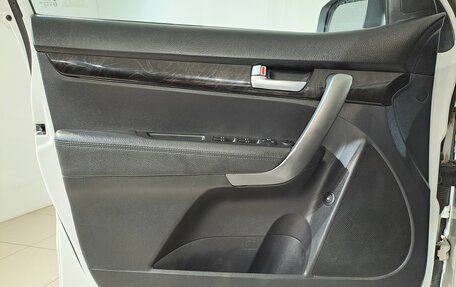 KIA Sorento II рестайлинг, 2013 год, 1 555 000 рублей, 19 фотография