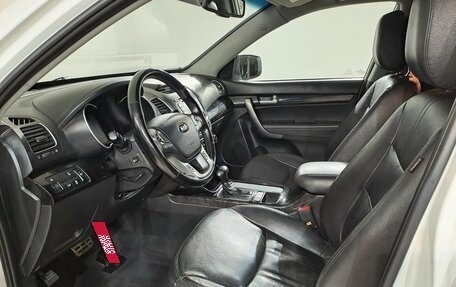 KIA Sorento II рестайлинг, 2013 год, 1 555 000 рублей, 13 фотография