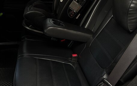 Mitsubishi Outlander III рестайлинг 3, 2013 год, 1 715 000 рублей, 11 фотография